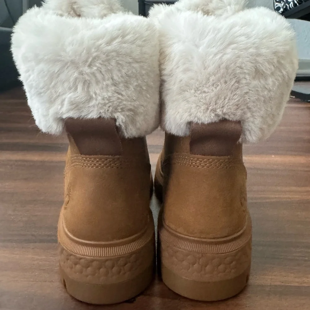 New Timberland Cortina Valley Winter Hiker WP Boot Size: 7.5 - Picture 10 of 13